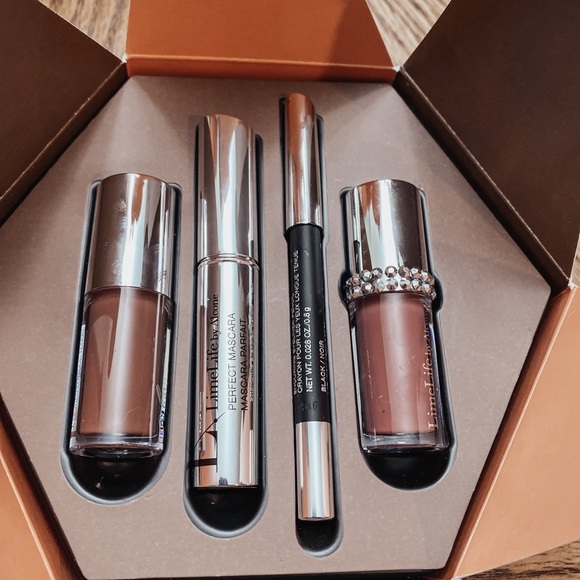 Limelife by Alcone Other - Lollipop Little Holiday 2020